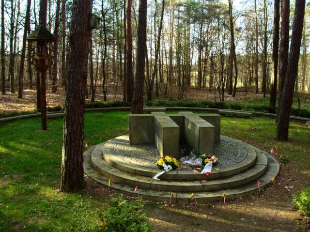 Pomnik lotników litewskich